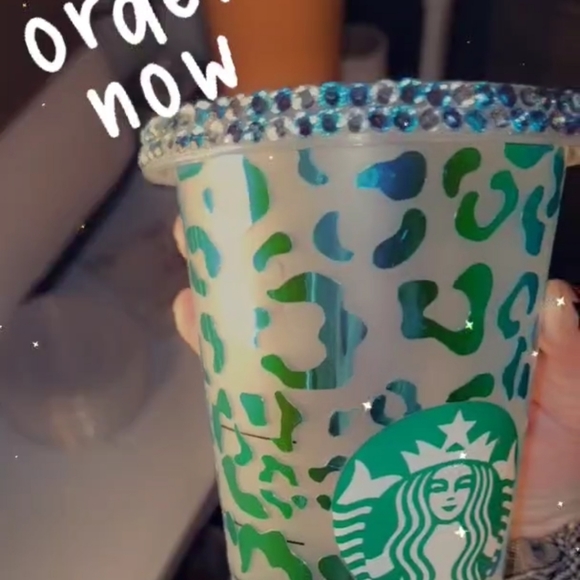 Custom Holographic Statbucks Cold Cup - Picture 6 of 6